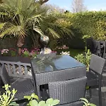 Ibis Budget Palais Nikaia Отель
