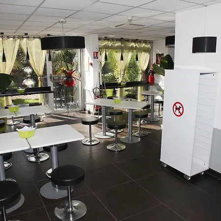 Ibis Budget Palais Nikaia 2*